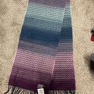 Kohl's multicolored Knit Scarf
